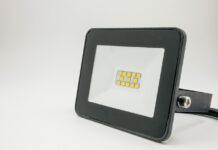 Jakiej firmy kupić Naświetlacz LED?