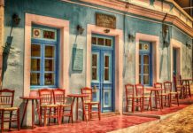 Ile kosztują krzesła hokery?