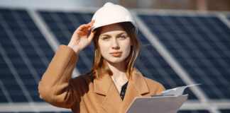 Znaczenie polityki publicznej w promowaniu OZE: konkretne regulacje i strategie rządowe wspierające transformację energetyczną